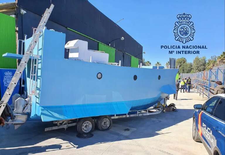 Polícia da Espanha apreende “submarino do crime”