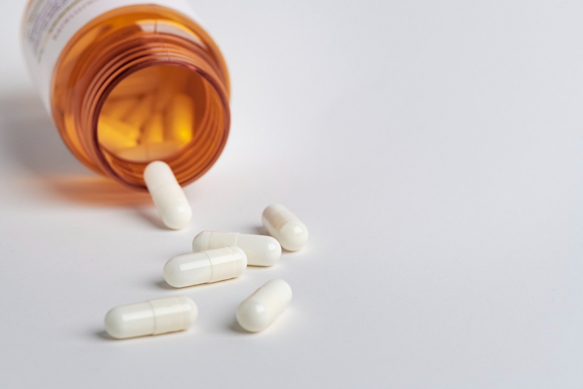 Antidepressivo fluvoxamina pode ajudar a tratar covid-19, diz estudo