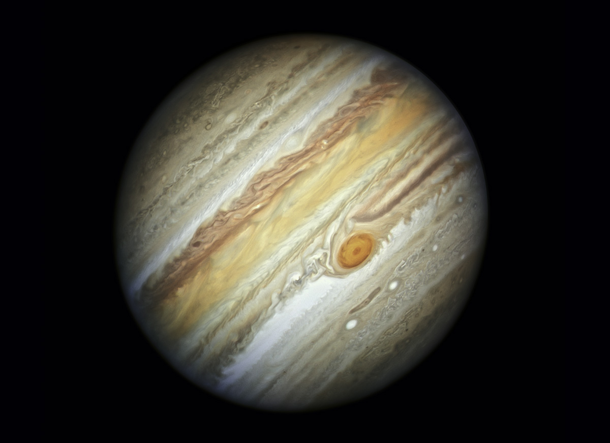 Grande Mancha Vermelha de Júpiter tem cerca de 500 km de profundidade