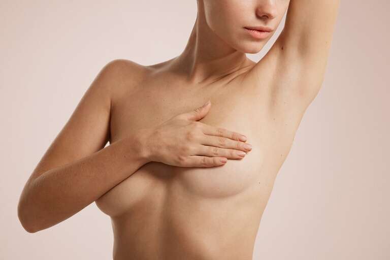 Câncer de mama é mais perigoso para mulheres com menos de 35 anos