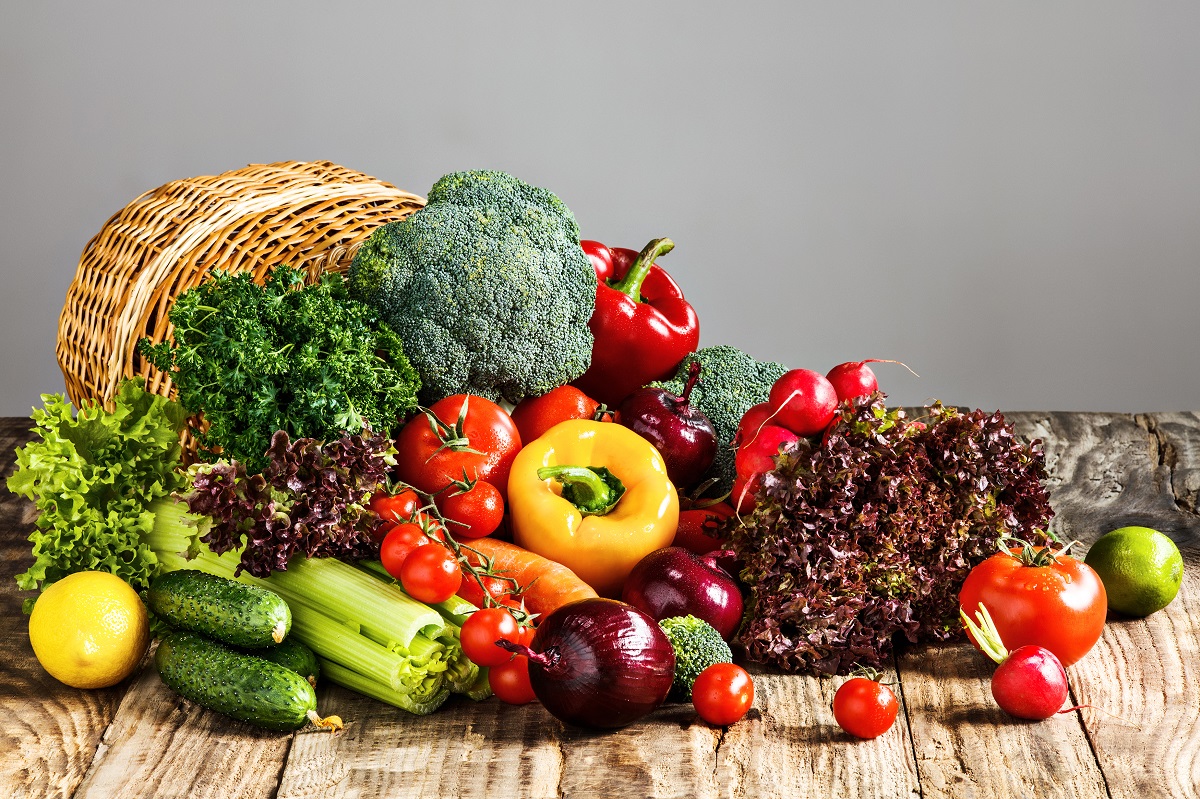 Americano se cura da enxaqueca com dieta baseada em vegetais, diz estudo