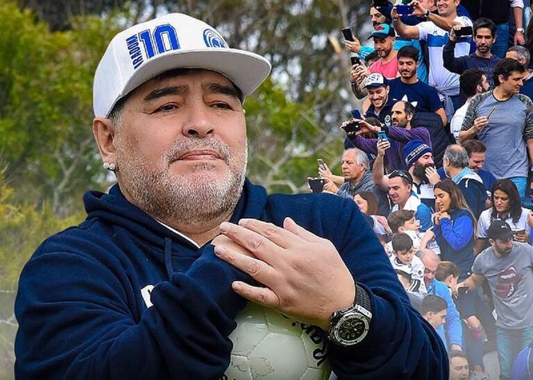 Maradona realmente foi enterrado sem o coração, revela médico argentino
