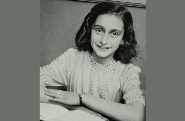 Traidor da família de Anne Frank era um tabelião judeu, diz livro