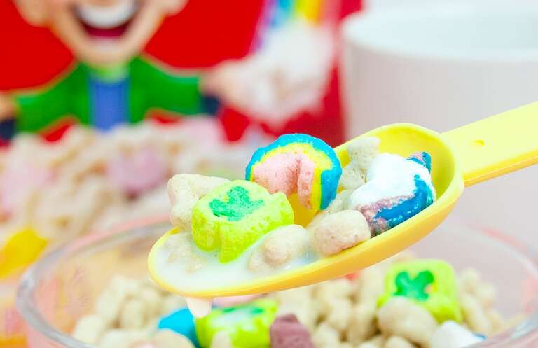 Famoso cereal Lucky Charms é acusado de causar intoxicação nos EUA 