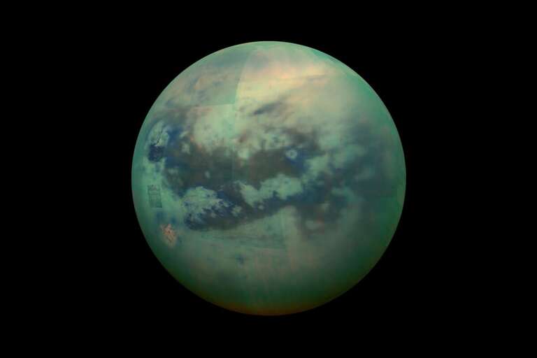 Cientistas descobrem como Titã, maior lua de Saturno, possui paisagens parecidas com as da Terra