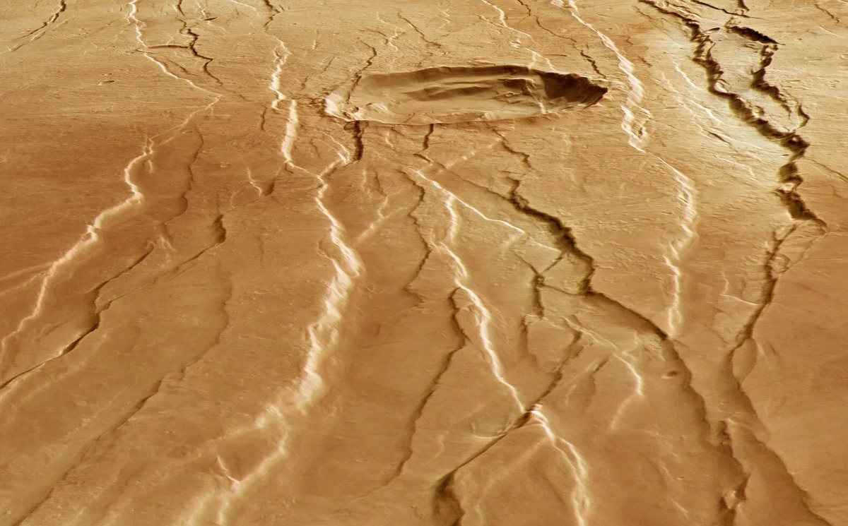 Sonda espacial revela imagem incrível de falhas e enorme cratera em Marte
