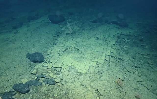 Existe uma “estrada de tijolos” no fundo do oceano Pacífico, feita por alguma civilização misteriosa?