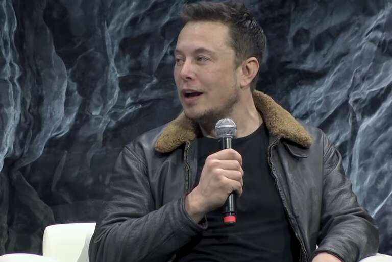Elon Musk usou SpaceX para oferecer R$ 1,23 milhão para abafar caso de assédio sexual