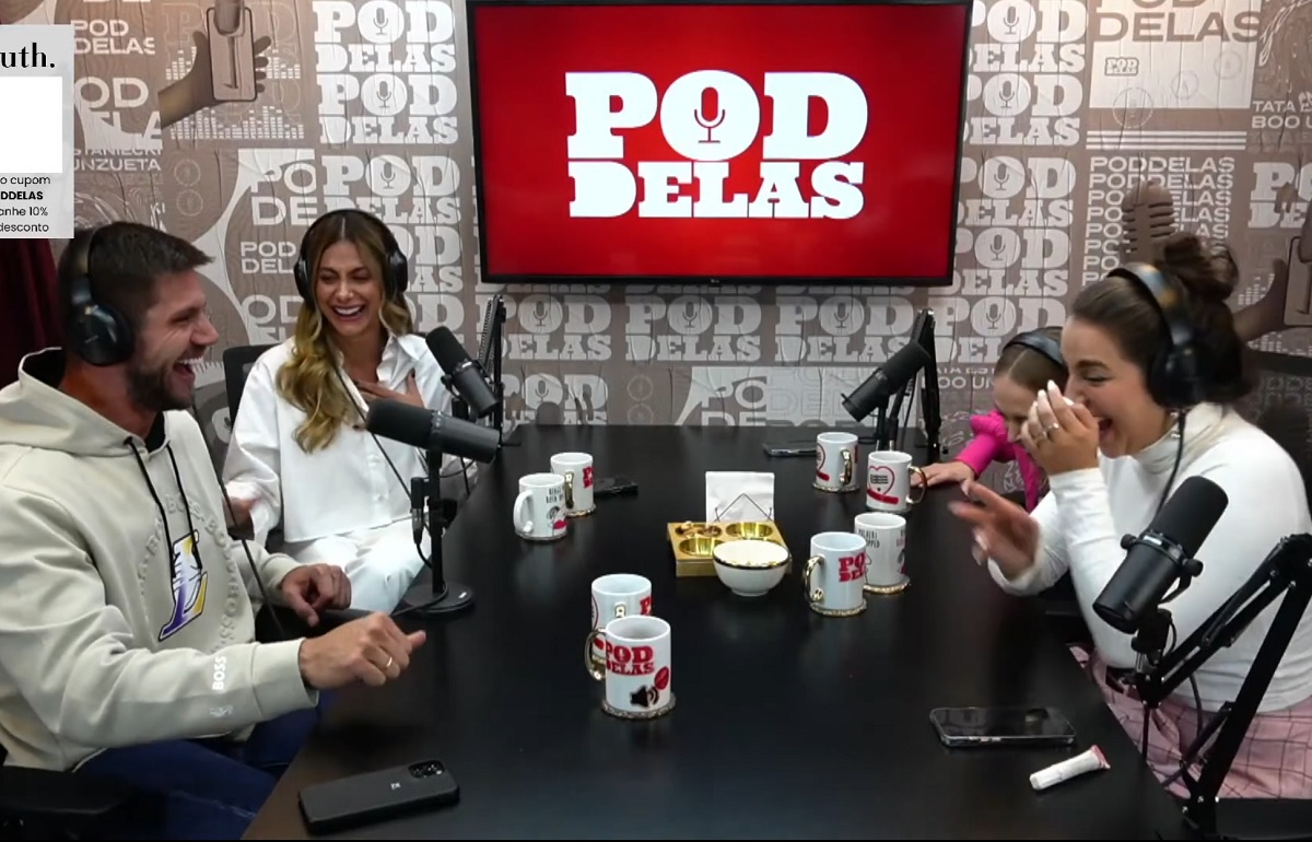 VÍDEO: Ex-BBB Mari Gonzalez comete gafe e diz &#34;romper o ânus&#34; ao vivo no podcast PodDelas
