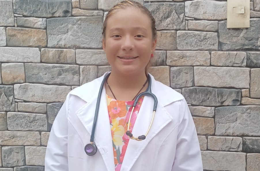 Mexicana de apenas 9 anos tem QI parecido com o do Einstein e vai fazer Medicina