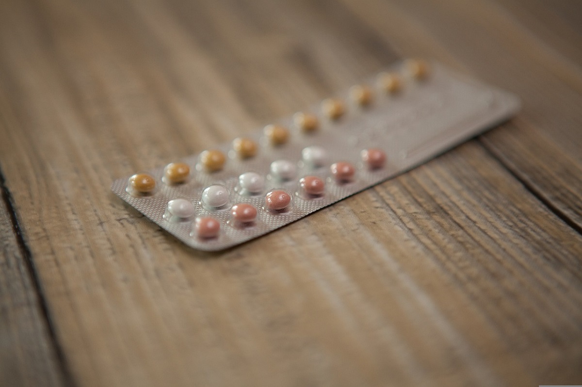 Mulheres obesas que tomam anticoncepcional combinado podem ter risco 24 vezes maior de coágulo sanguíneo