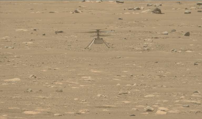 Helicóptero Ingenuity, da Nasa, registra objeto misterioso durante voo em Marte