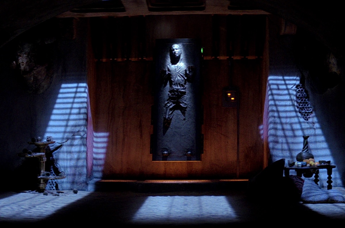 Padaria dos EUA usa apenas massa para recriar escultura de Han Solo congelado em carbonita