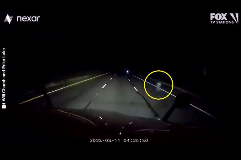 VÍDEO: caminhoneiro dos EUA alega ter flagrado um fantasma ao lado de rodovia no Arizona