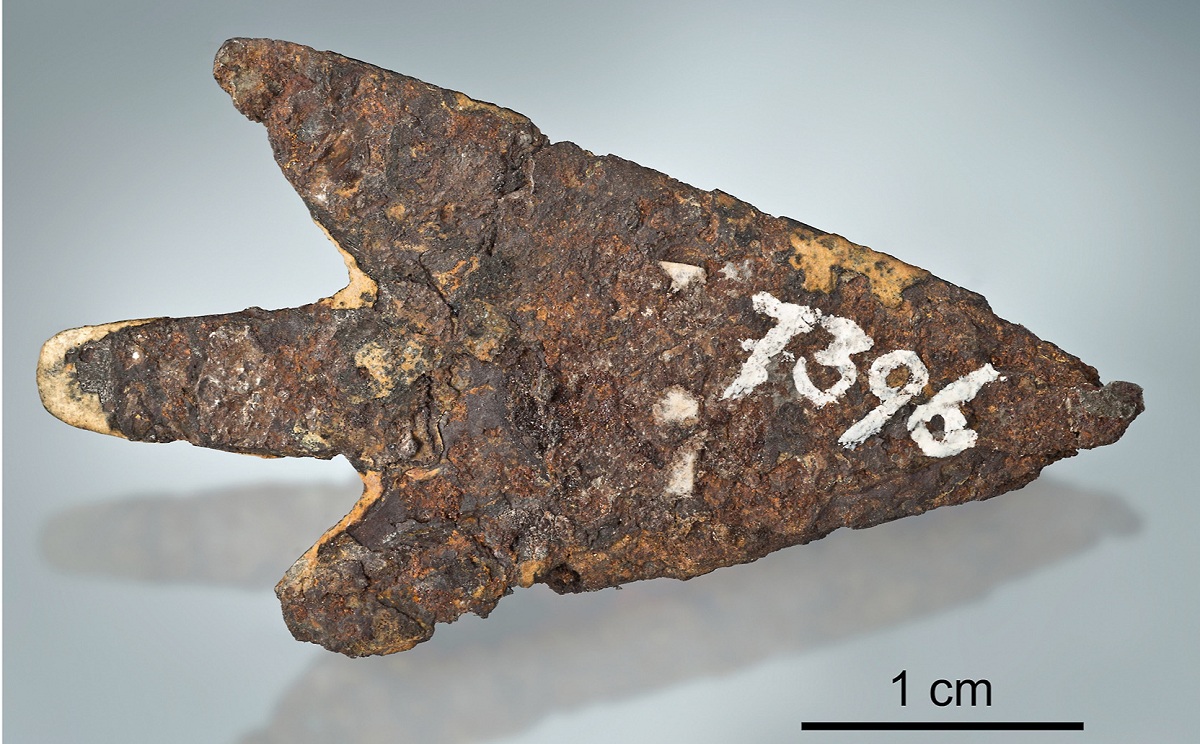 Ponta de flecha da Idade do Bronze, achada na Suíça em 1937, foi feita de um meteorito de 3.500 anos